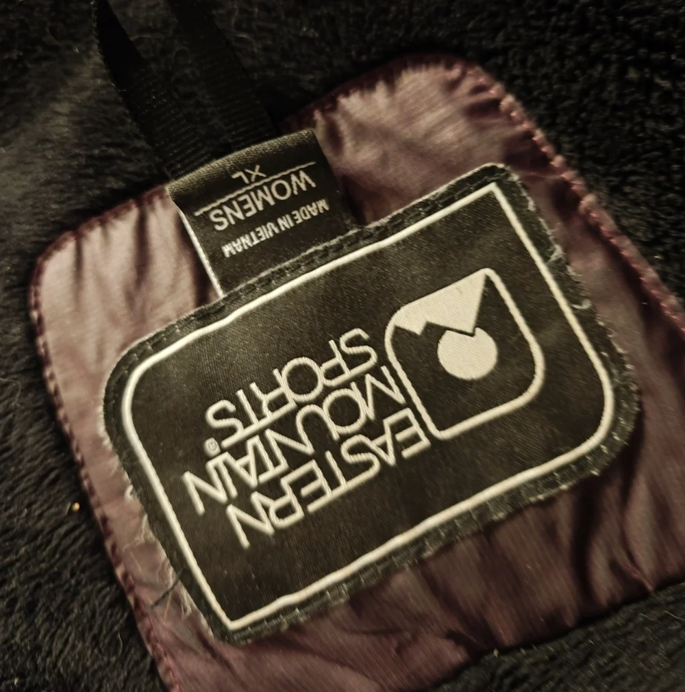 Eastern Mountain Sports Long Puffer Hooded Down Jacket Burgundy Women's XL - Picture 2 of 4